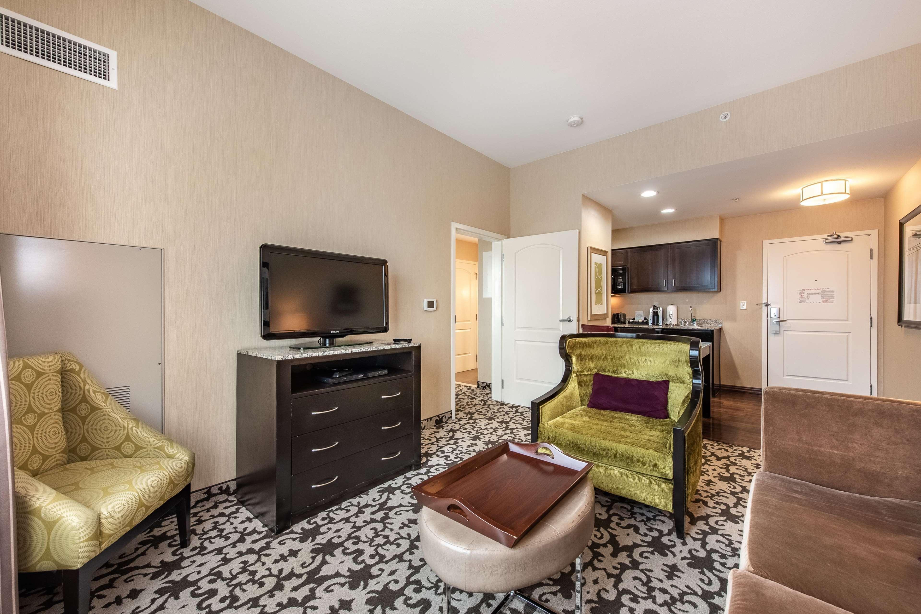 Homewood Suites By Hilton Oxnard/Camarillo Bagian luar foto