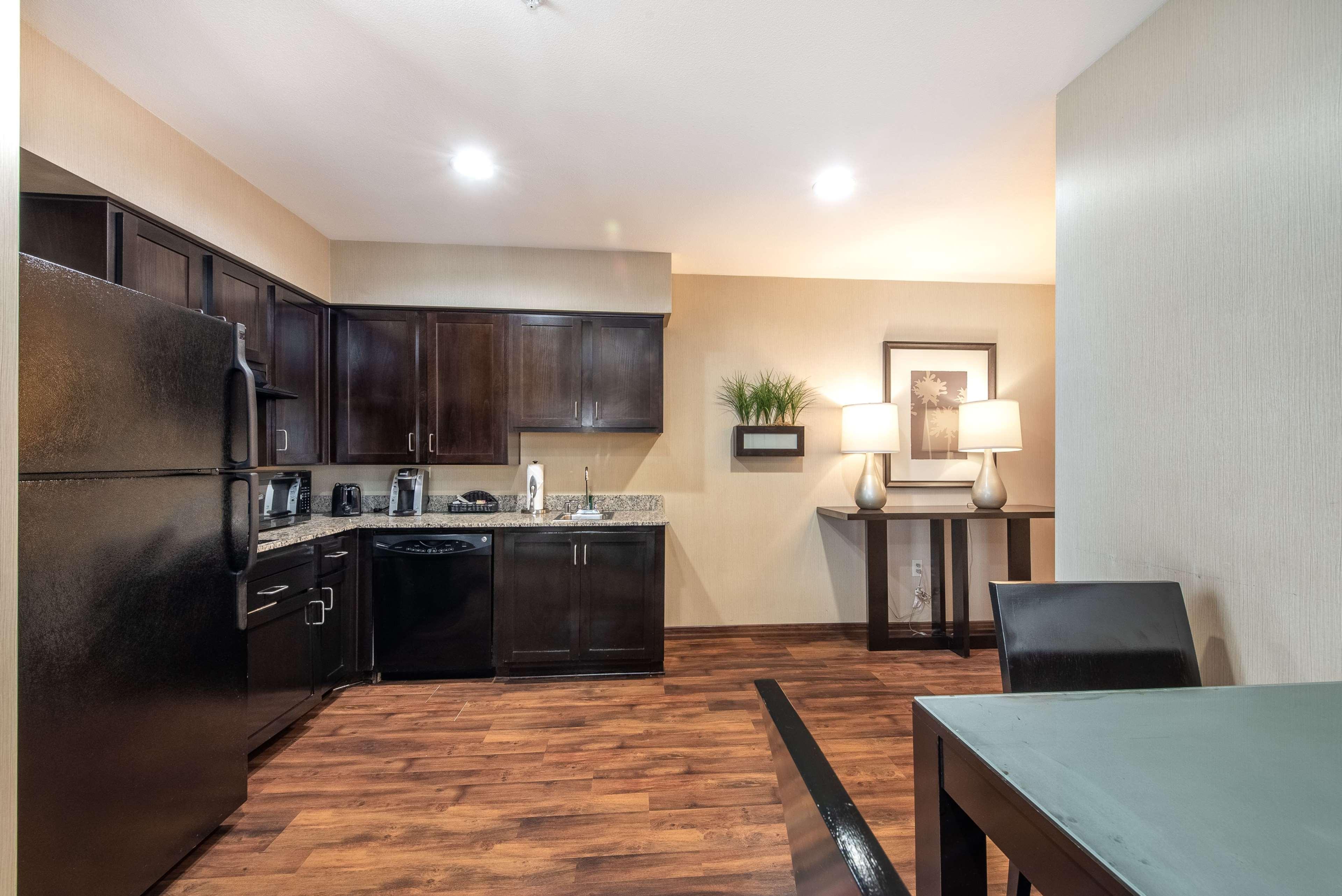 Homewood Suites By Hilton Oxnard/Camarillo Bagian luar foto