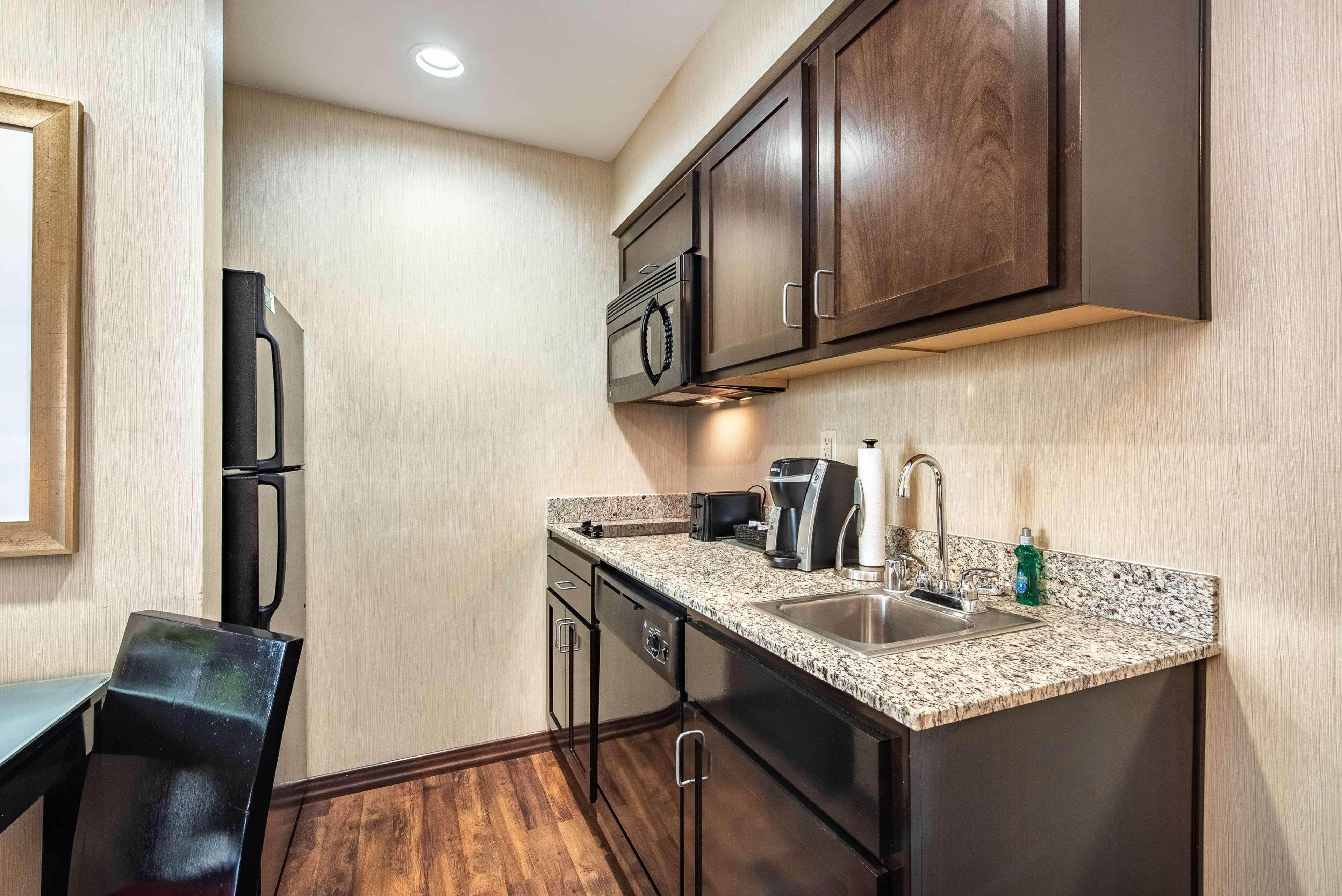 Homewood Suites By Hilton Oxnard/Camarillo Bagian luar foto