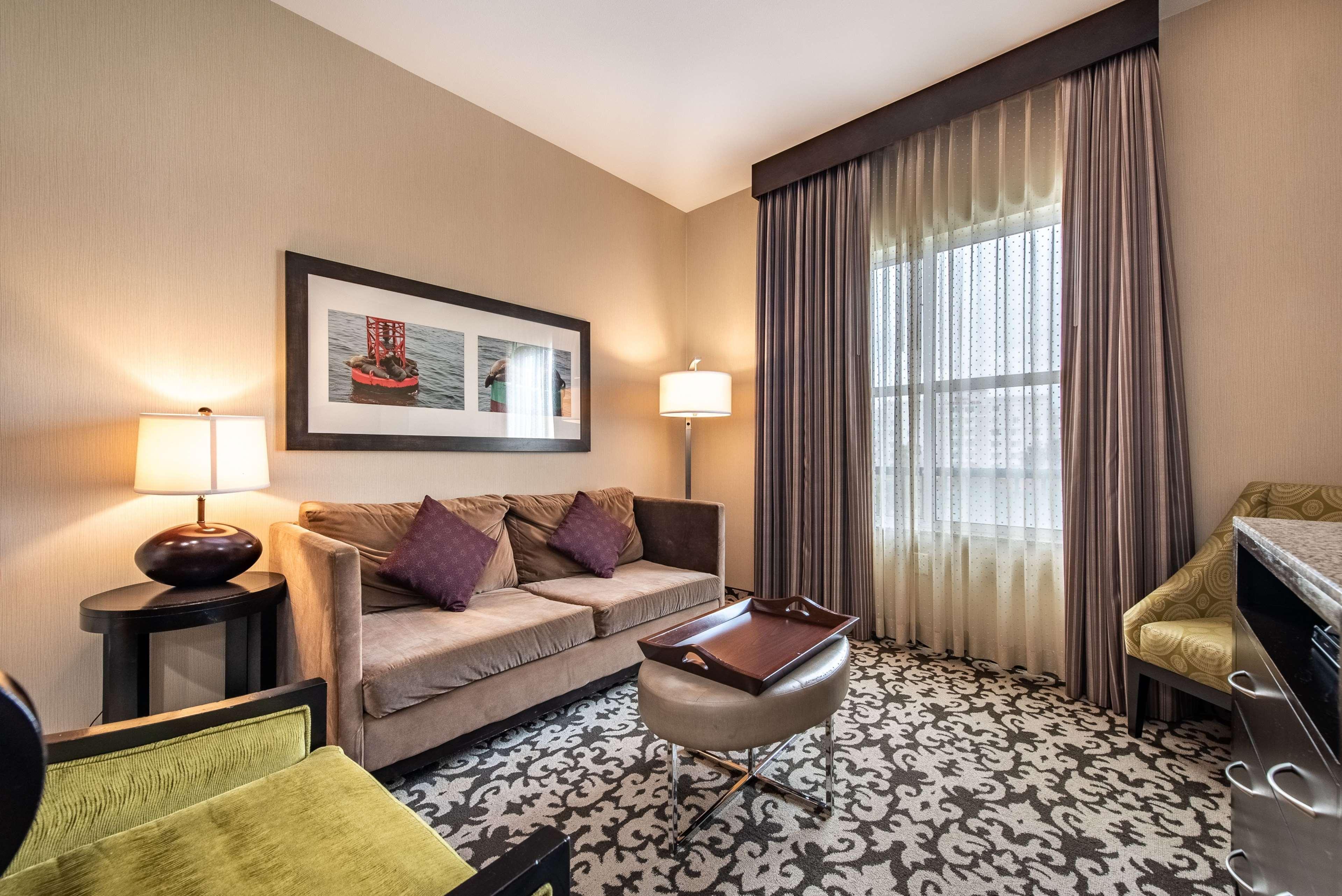 Homewood Suites By Hilton Oxnard/Camarillo Bagian luar foto