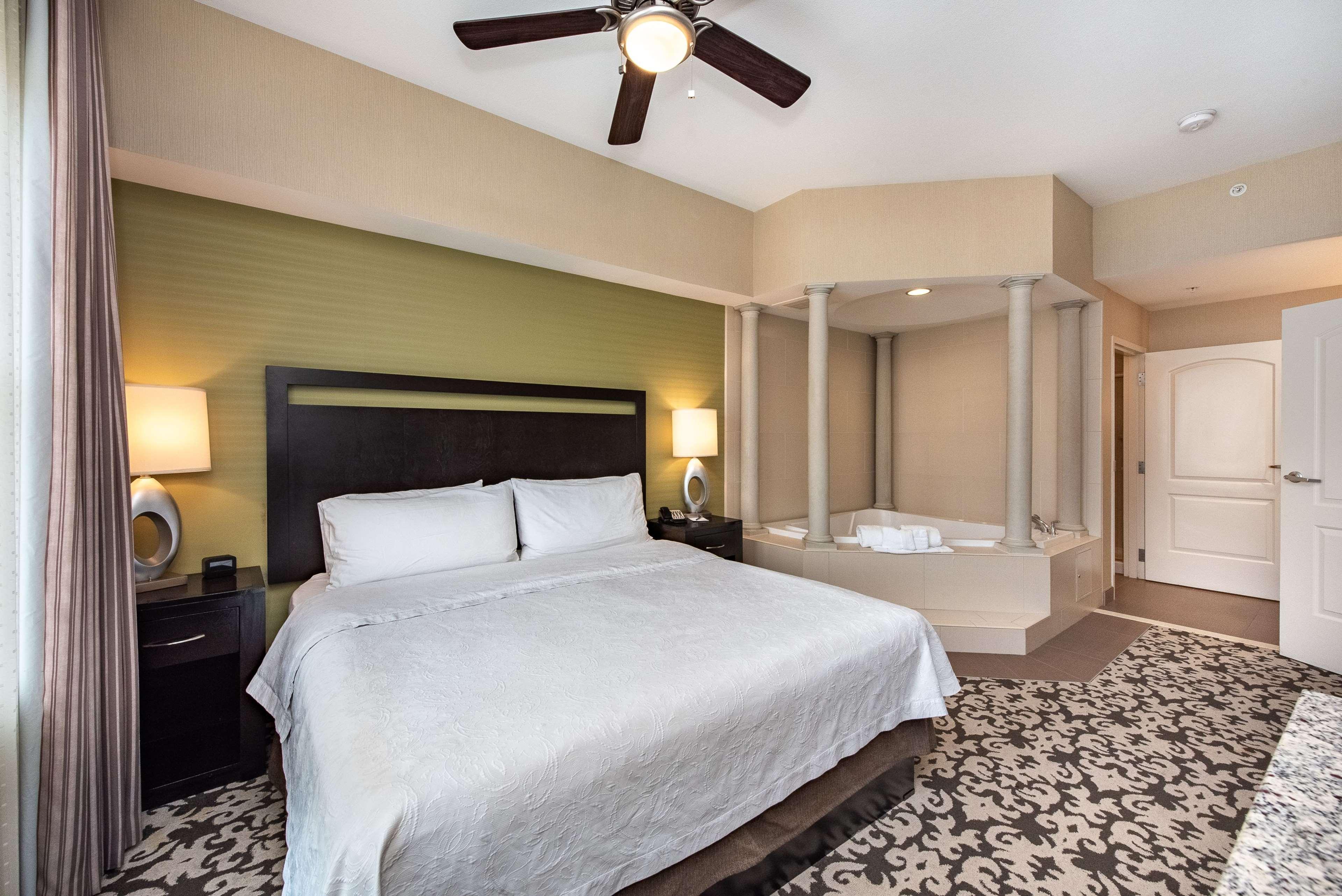 Homewood Suites By Hilton Oxnard/Camarillo Bagian luar foto