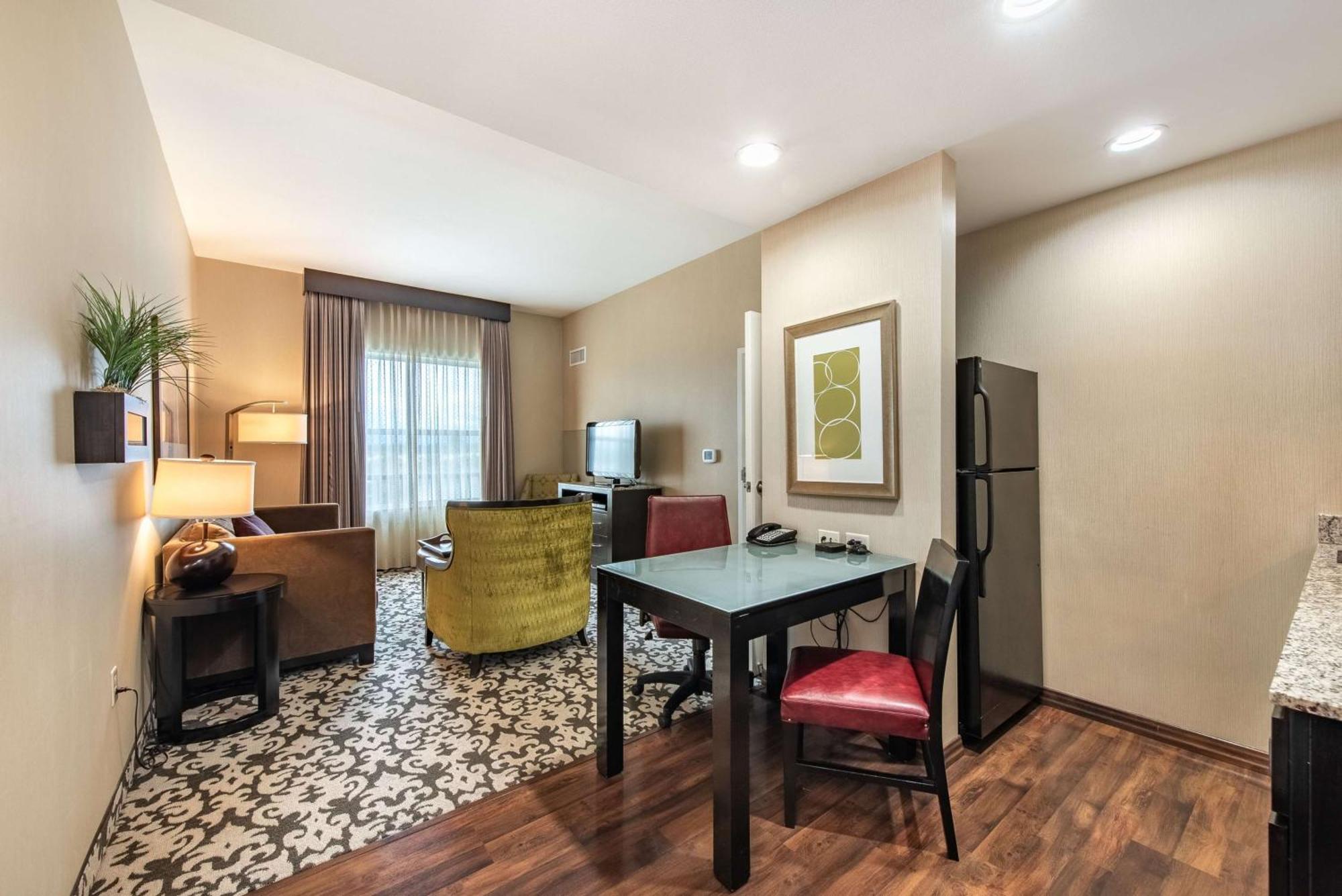 Homewood Suites By Hilton Oxnard/Camarillo Bagian luar foto